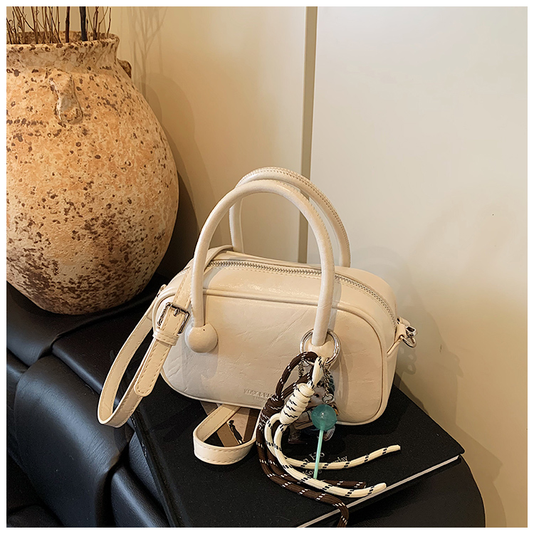 PU lightweight crossbody bag