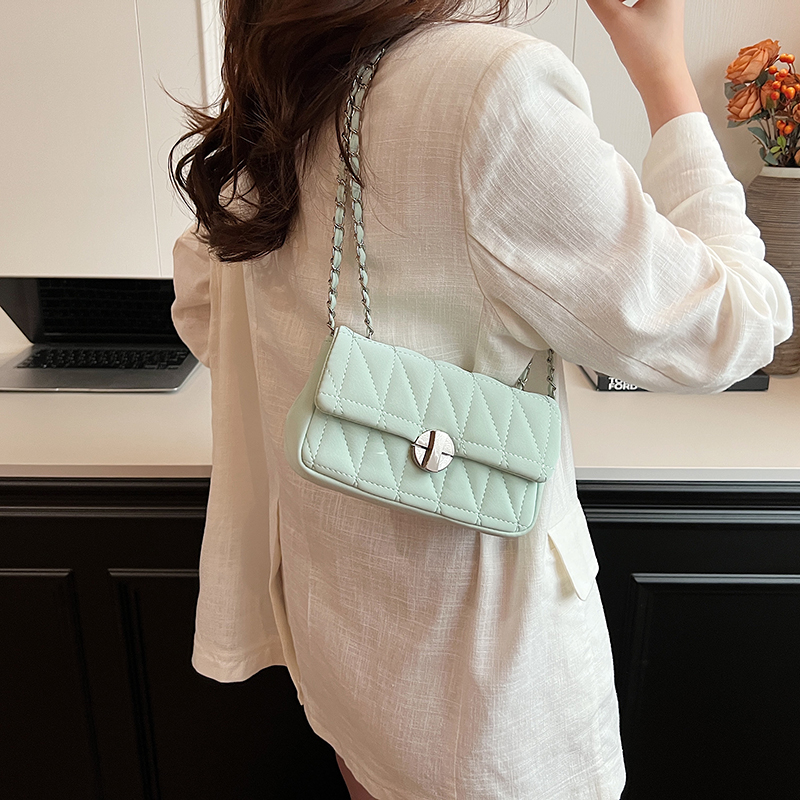 PU Single-Shoulder Chain Bag (Available in 4 Colors)