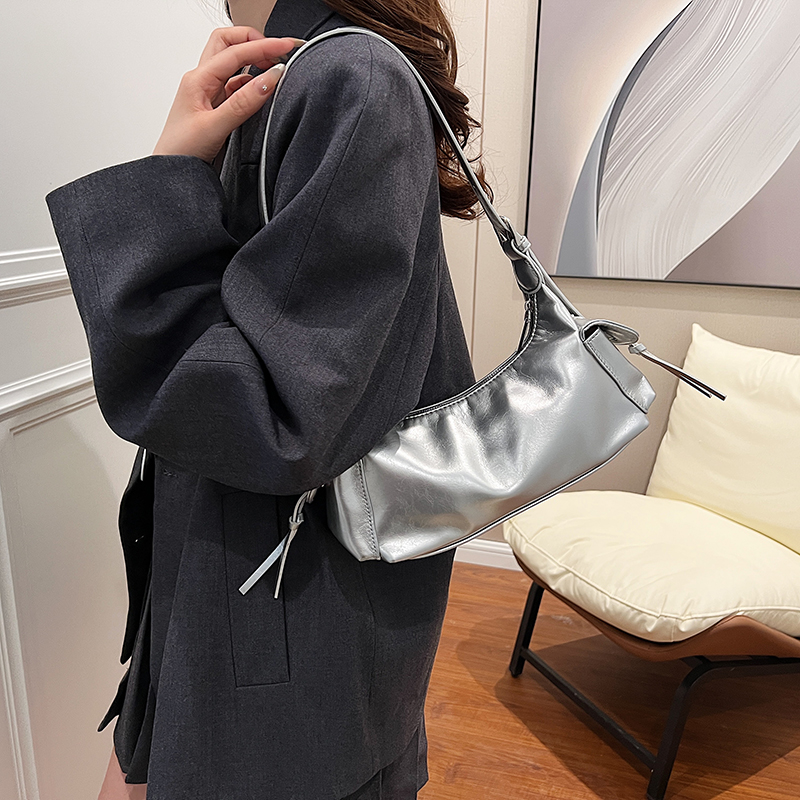 Women's Large-Capacity Travel Tote/Shoulder Bag