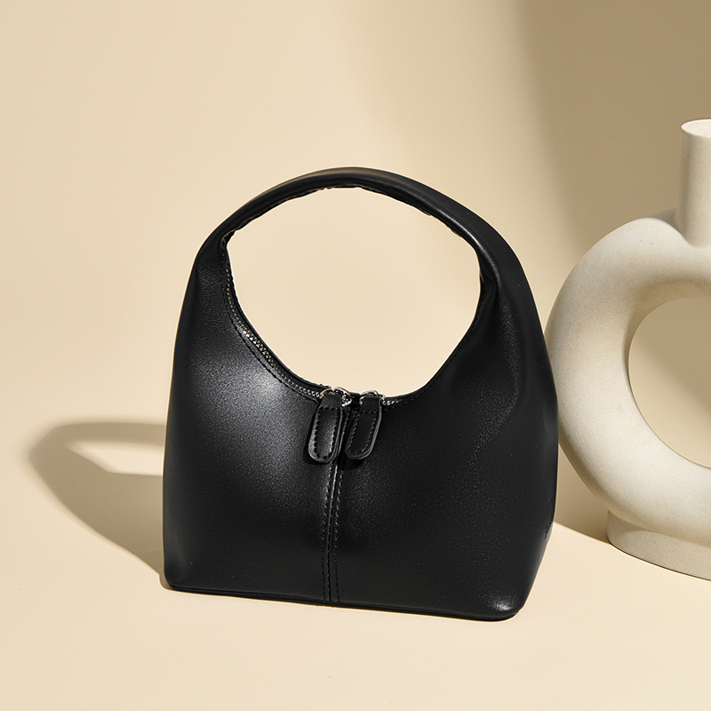 Modern unisex handbag