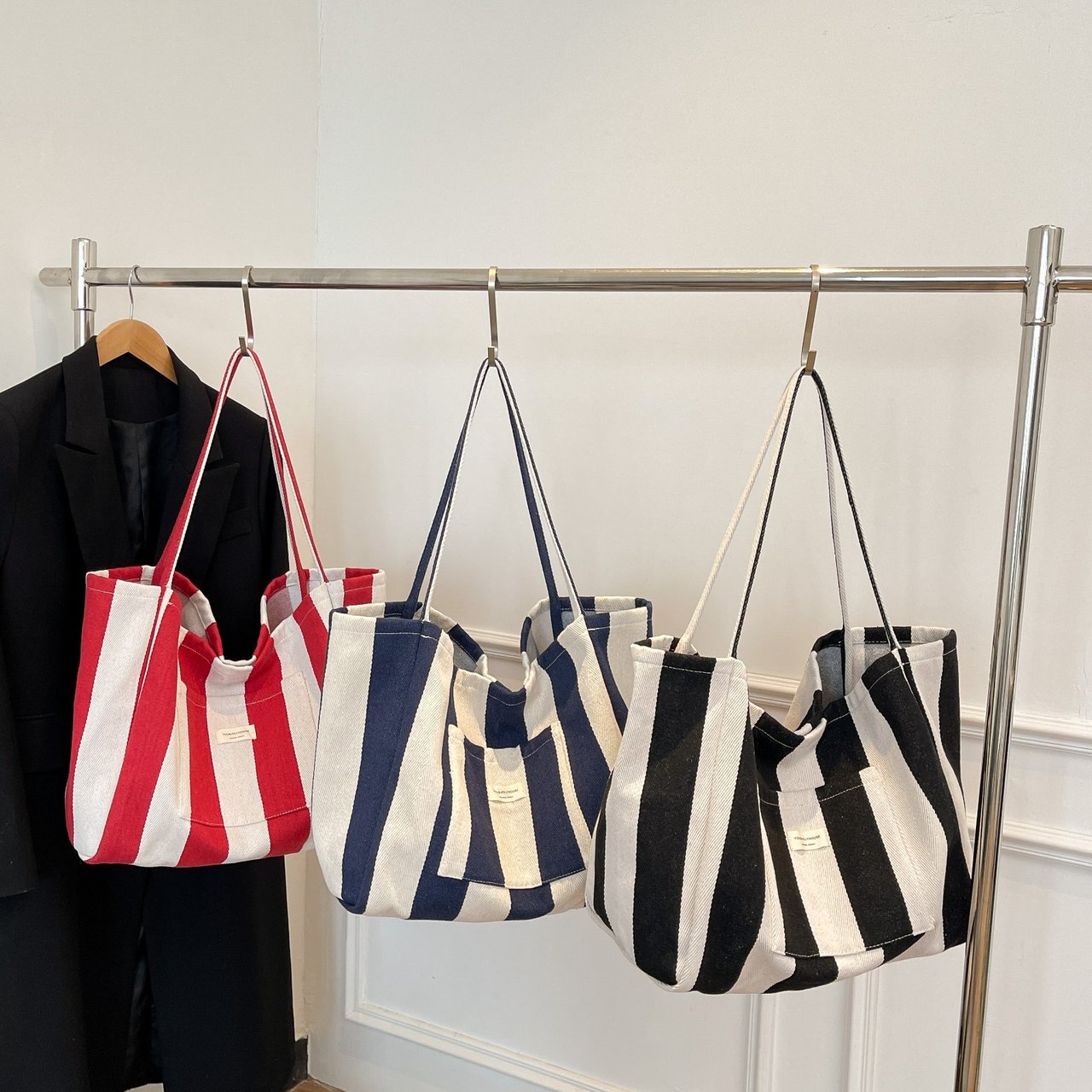 Striped casual tote shoulder bag